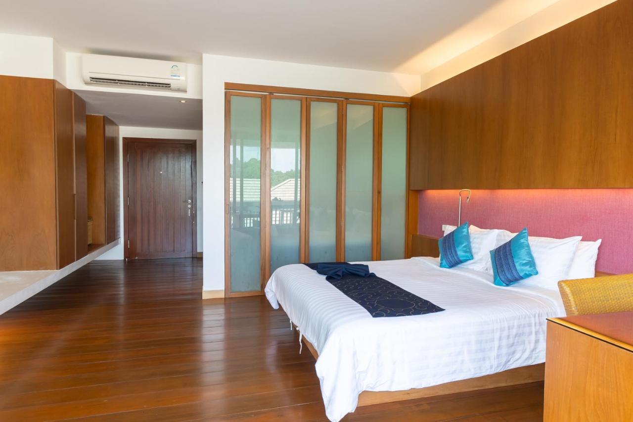 Pure Beach Club Resort Choeng Mon Exterior photo